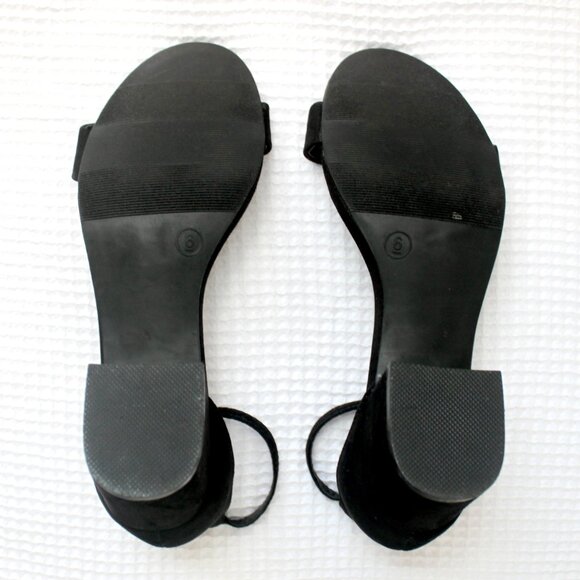 Candie's Black Faux Suede Block Heel Adjustable Ankle Strap 2 Inch Heels Shoes 6 - Picture 10 of 11